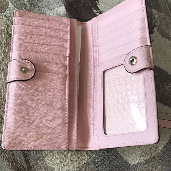 Kate Spade Wallet - Picture 2 of 3